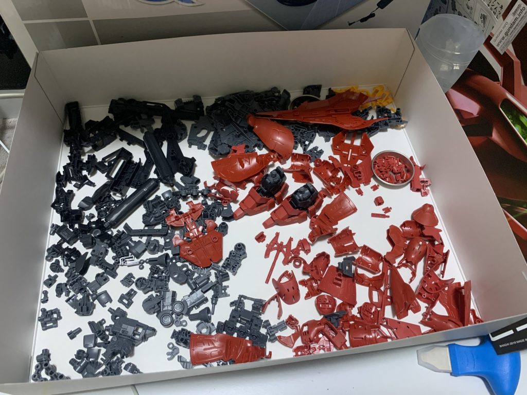 パーツ全切りしてから外装パーツヤスリ1万まで。 