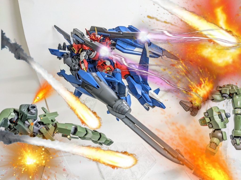 たくさん火器つけてたくさんバーニア積んでどでかい盾と槍持たせようっていう頭悪い発想ですが子供の頃の自分にはかっこよく見えたんですよね〜