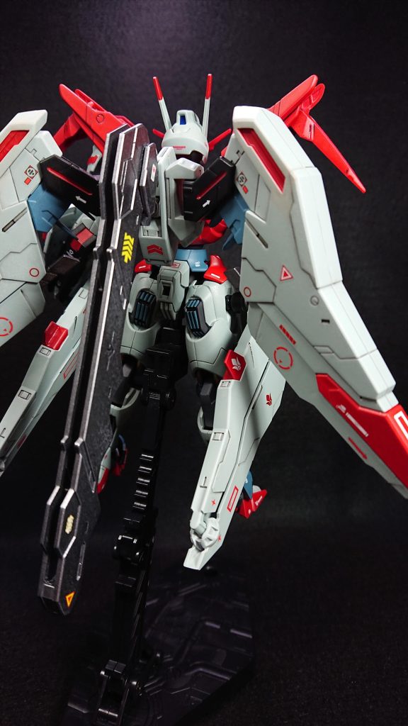 使用した塗料タミヤカラースプレー・ジャーマングレイ・ブラック・ピュアーレッド・ライトガンメタルタミヤカラーエアーモデルスプレー・ライトブルー(ドイツ空軍)・インターミディエイトブルー