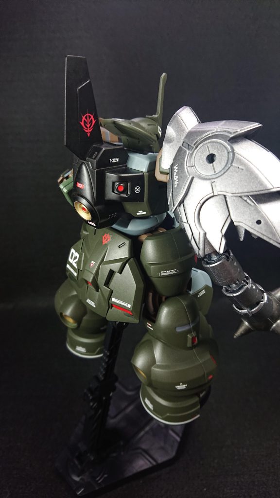 使用した塗料タミヤカラースプレー・イタリアンレッド・ブラック・ゴールド・ヘイズグレイ・ライトガンメタル・OD色(陸上自衛隊)・フィールドグレイタミヤカラーエアーモデルスプレー・ダークアースMr.カラースプレー・黒鉄色