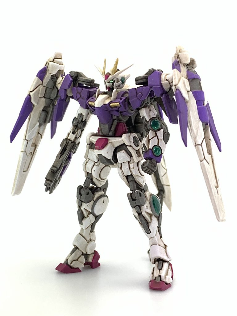 全身。合わせ目処理は第3弾で1番少なくてパーツ分割が素晴らしかったです。