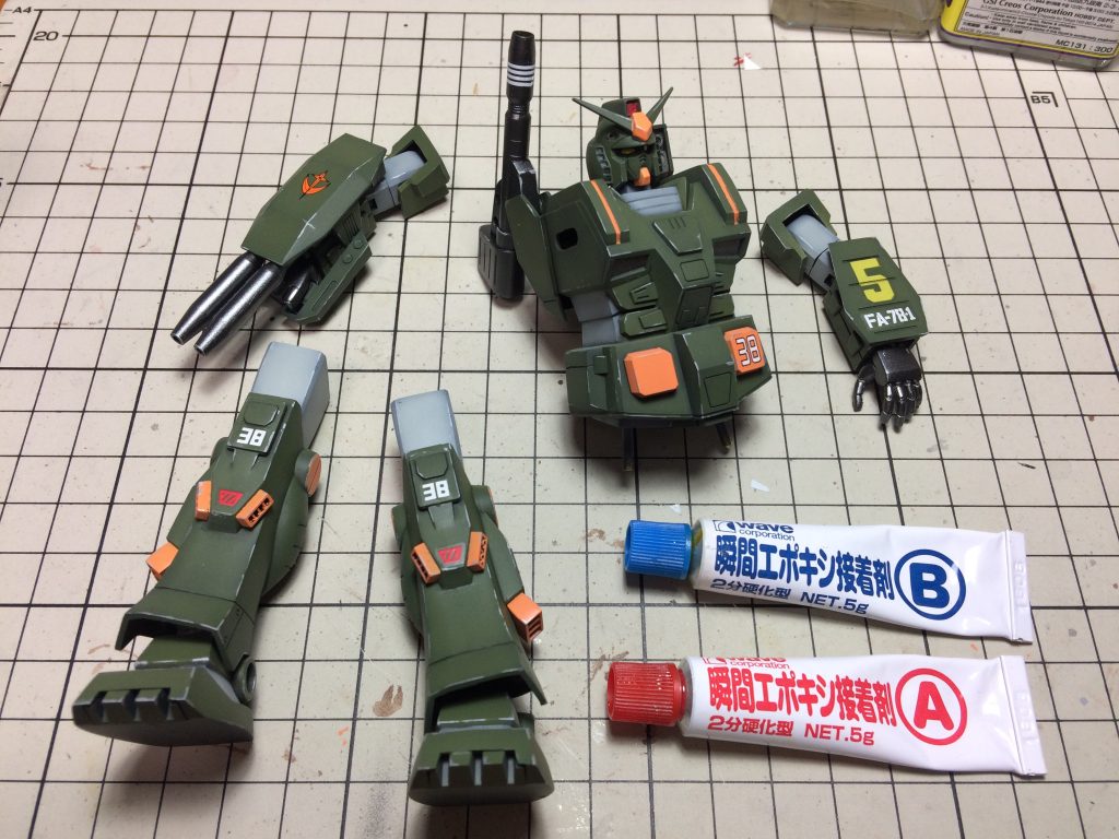 塗装後にエポキシ接着剤で固定して完成です!