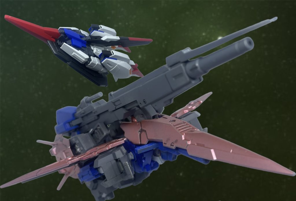 なんとなく雰囲気が似ていると思っていただけたら幸いです。月光シリーズも今回で3体目、あと2体なんとか揃えてみたいものです。拙い作品ばかりですが、みなさん今年もよろしくお願いします。