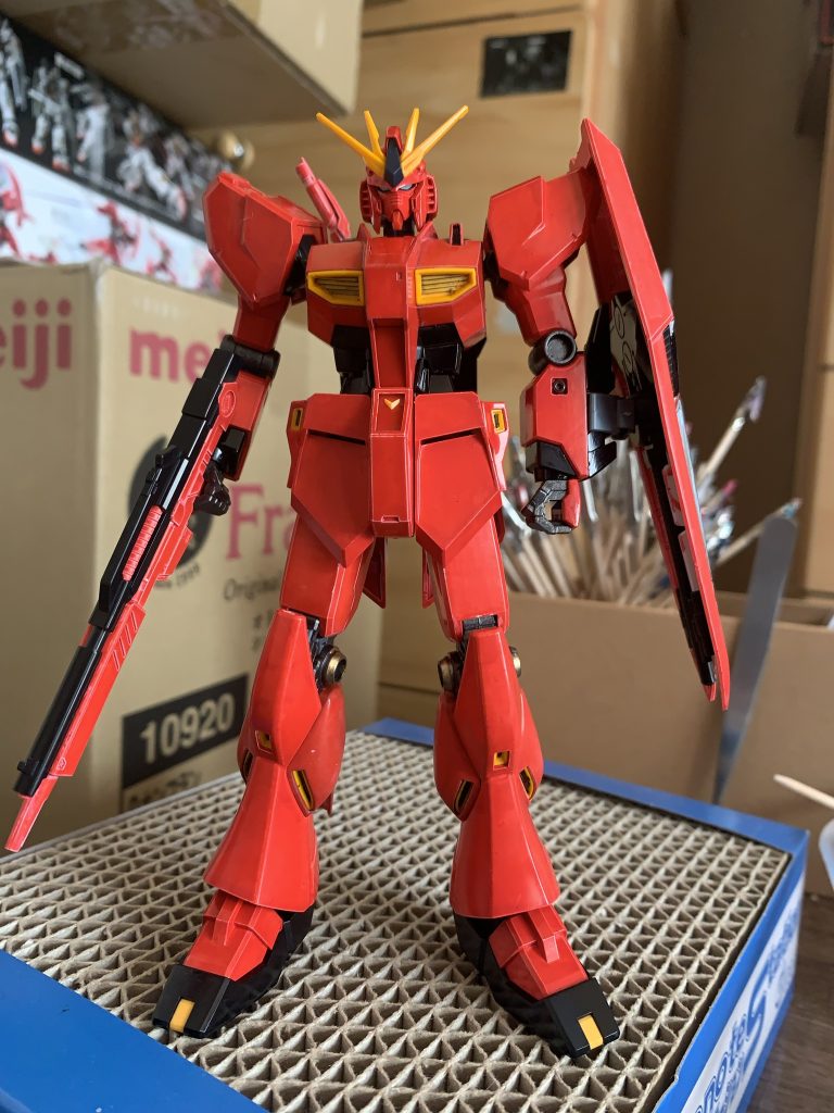 サザビーカラーのνガンダム