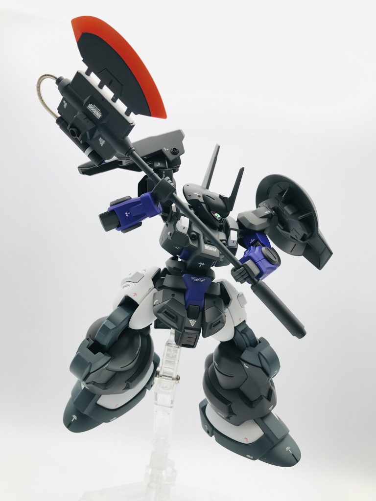 付属武器の大型ヒートアックスはきったはったで改造。オルテガ機のジャイアントヒートアックスをイメージしました。