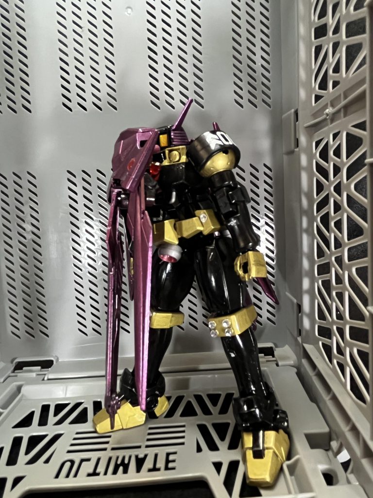 出撃前。ミキシングと言っても、リーオーにノーネイムライフルをつけただけです・・・