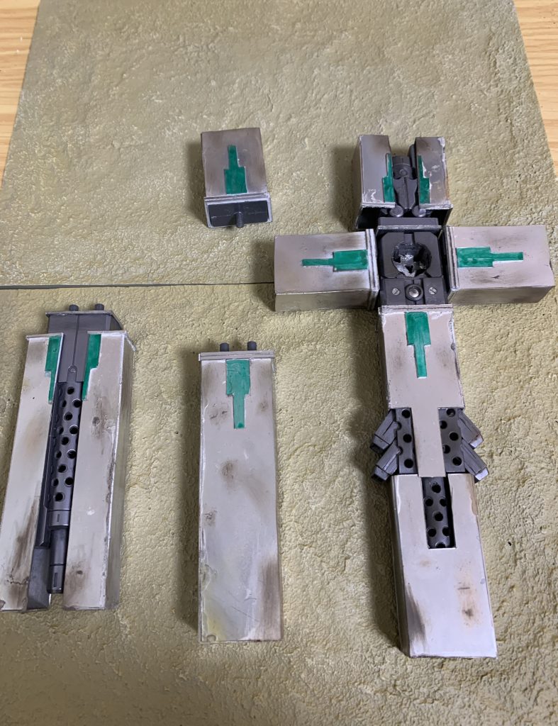 パーツの付け替えでモード切り替えを再現しました。