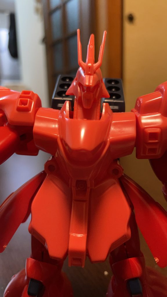 顔と腕が結構残念。