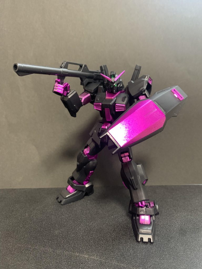 この世代の金型のMK-Ⅱはすごく久しぶりに作りましたが、最新と違って合わせ目がたくさん💧技術無いんですそのままです。