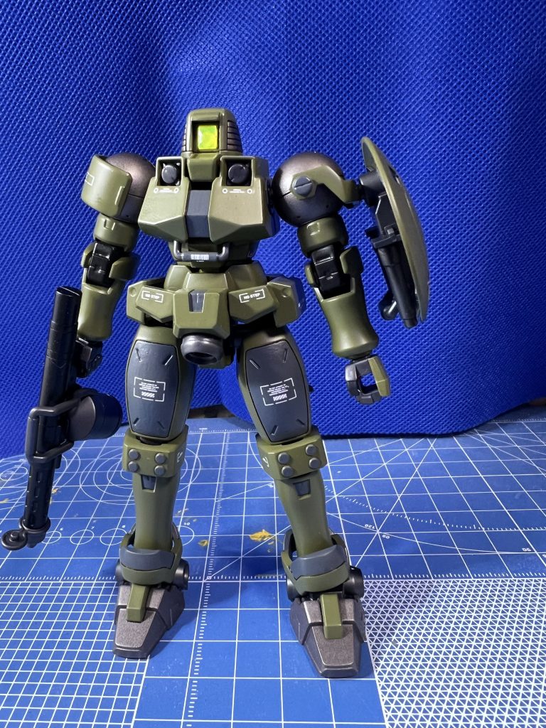 メインカメラはブルーライトで光る仕様でした。 