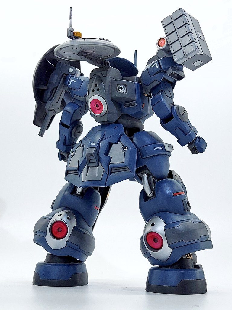 バックパックにレドーム追加リア腰アーマーにメタルビーズ埋込脚部とバックパックにぶち穴開口