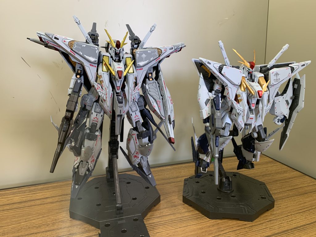 ノーマルとの比較下半身が伸びた分バランスが良くなった気がしますあとは腕がすらっとしたかも