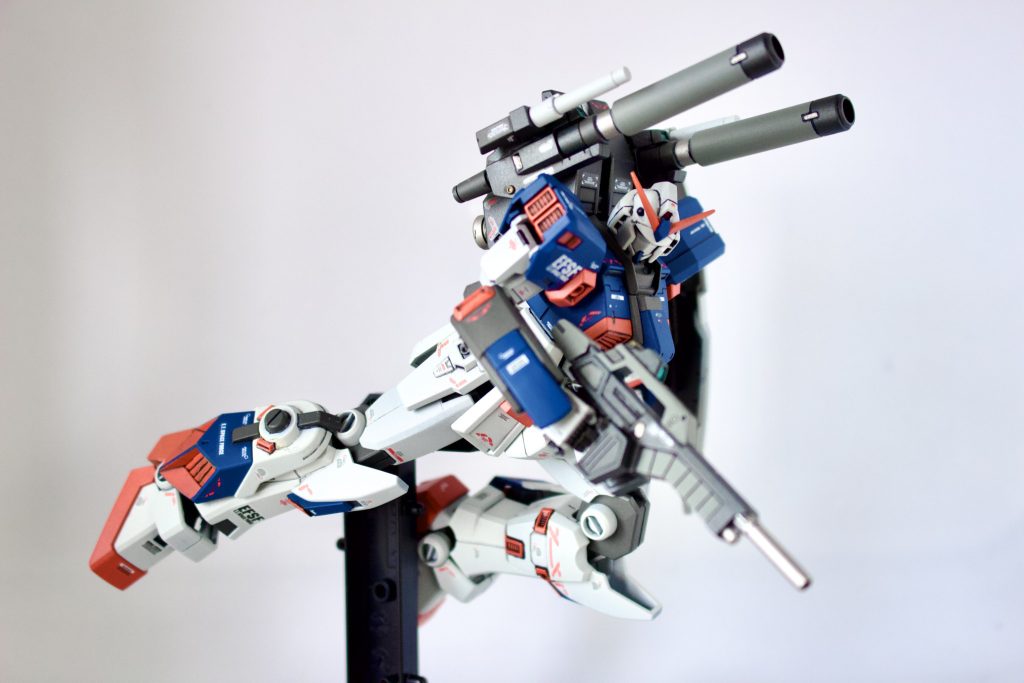 アクションポーズです。お気に入りです。