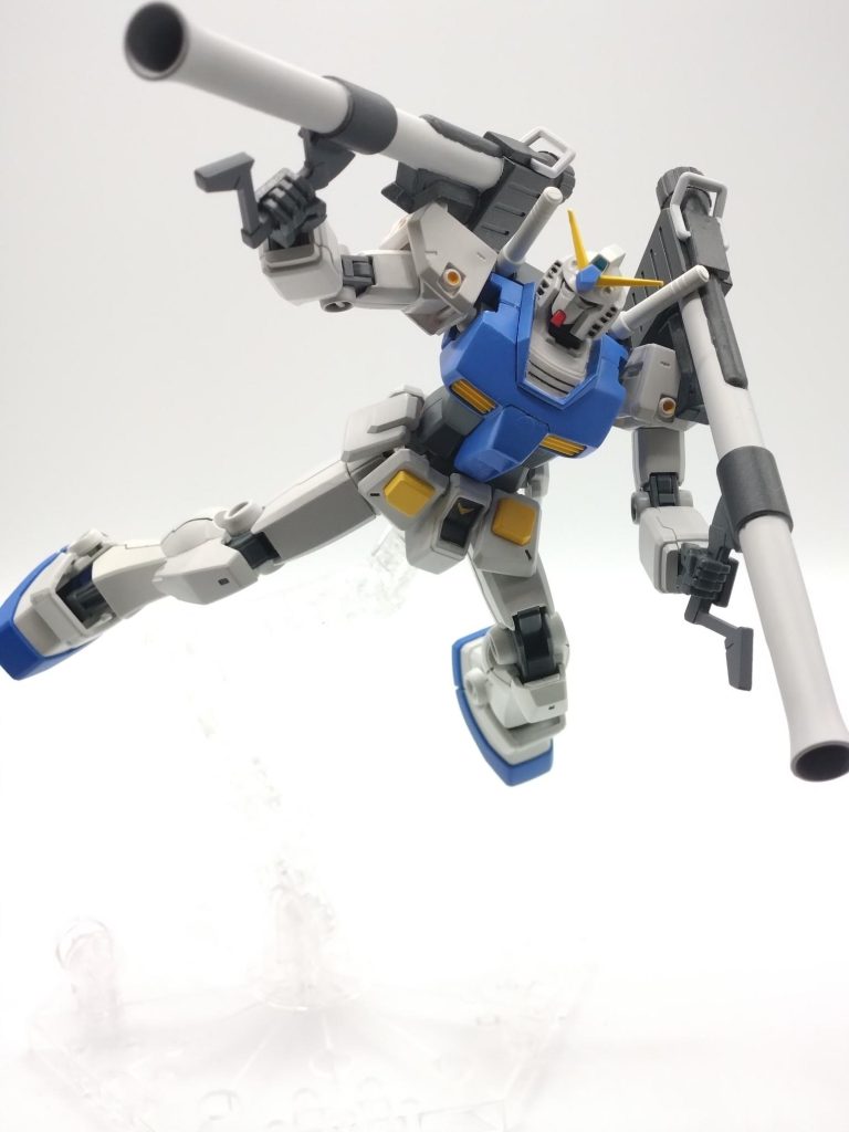 あくまでNT-1完成の繋ぎでしかないため一年戦争中はオーガス基地でMS開発の実験機として実践を行うことなく終戦を迎えた。