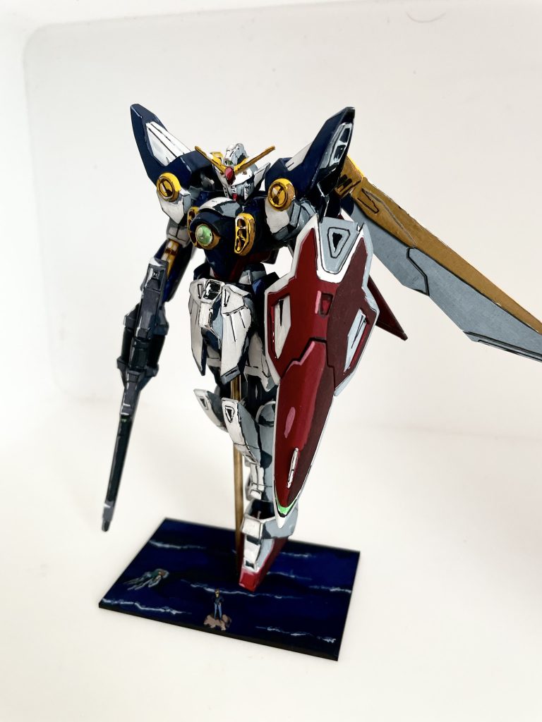 ウイングガンダムは海のイメージがあるので、海の上で、飛ばしました。