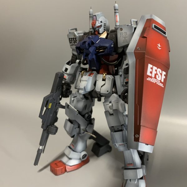 機械仕掛けの白い悪魔