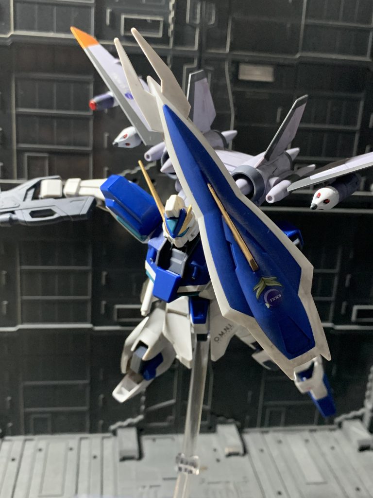 ミサイルの塗装をサボろうかと思いましたが、きっちり塗ると映えますね。