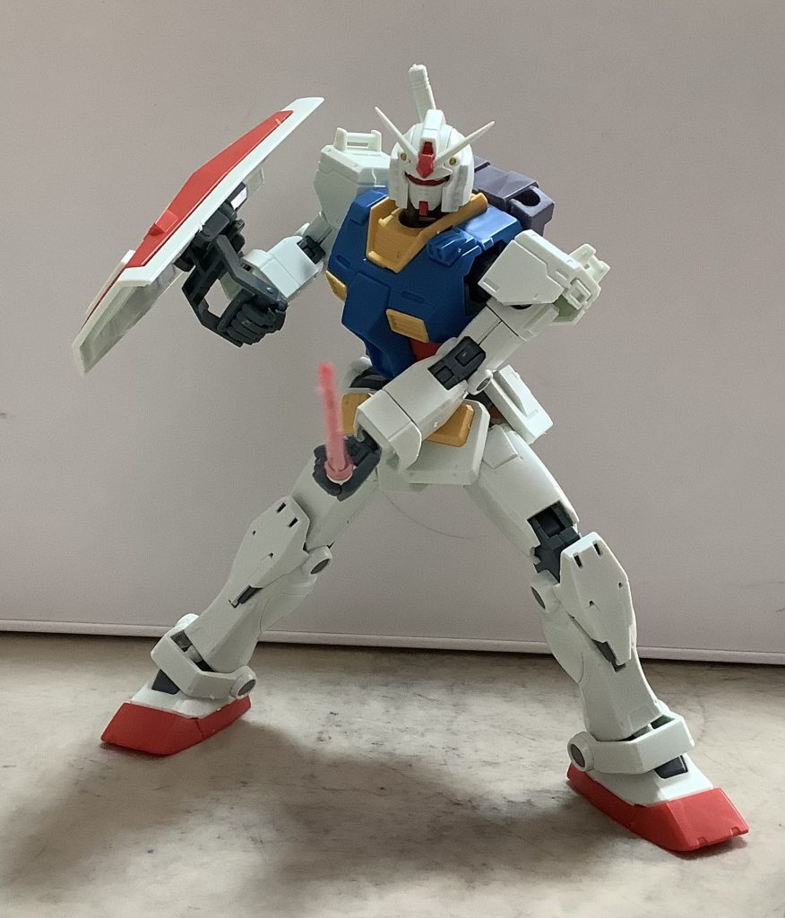 ということで、完成です!かっこいい。めっちゃかっこいい。もうRG作った気分です。