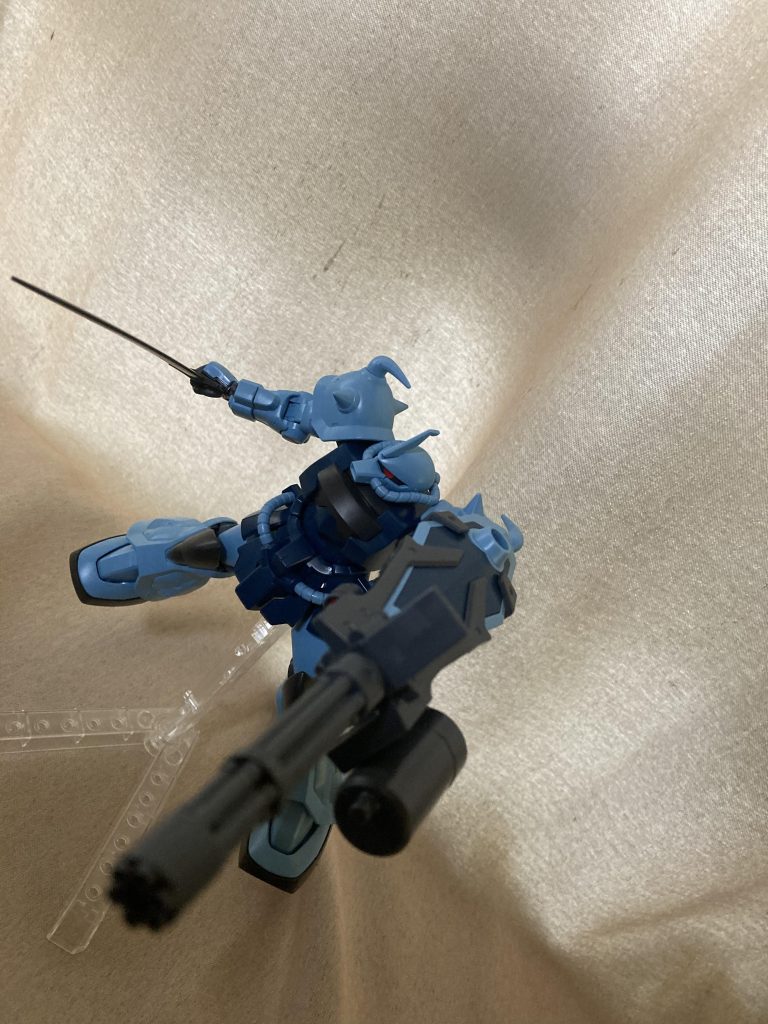 今年最初の機体は「グフカスタム」！–2枚目/制作者：〜〜蒼穹〜〜