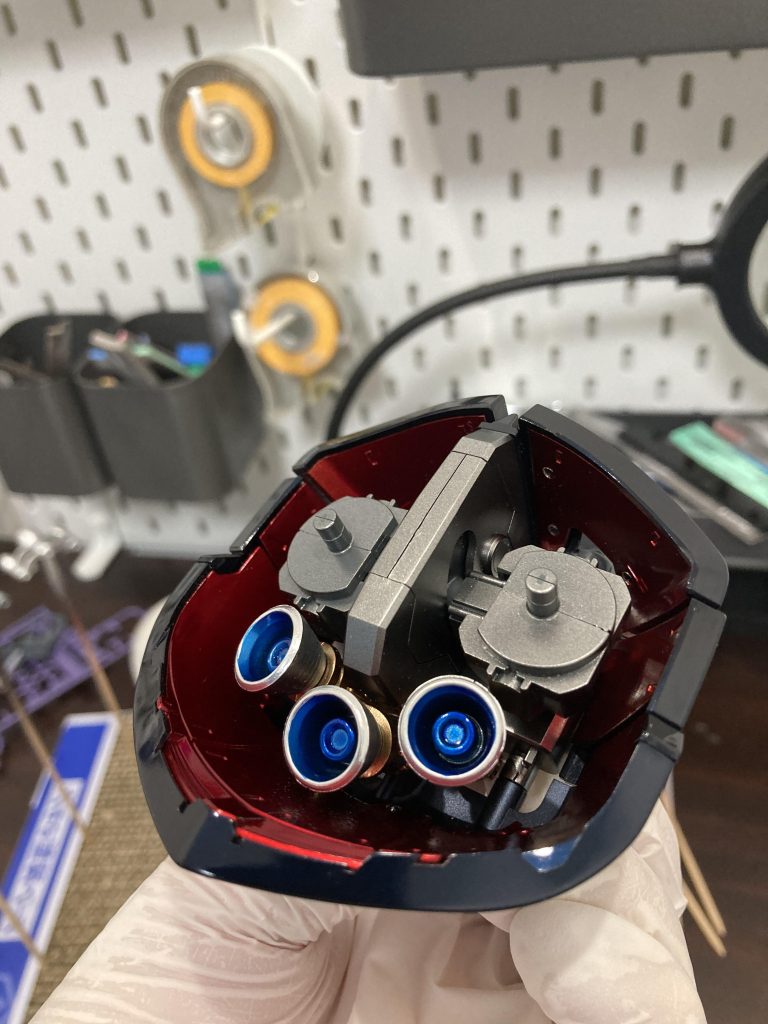 せっかく裏も塗ったのにもう見えないw