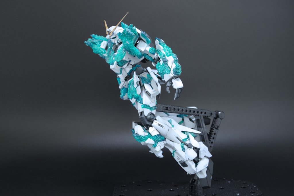 MG ユニコーンガンダム(光の結晶体)–7枚目/制作者:Hase205