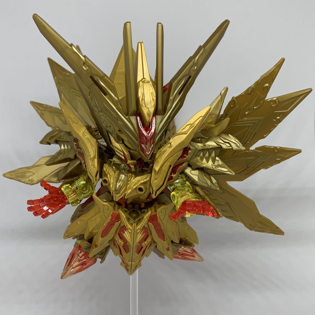 武器は付属しませんが、クリアのハンドパーツが素晴らしい♪