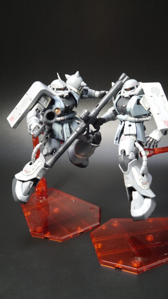 2人でザク・バズーカ。