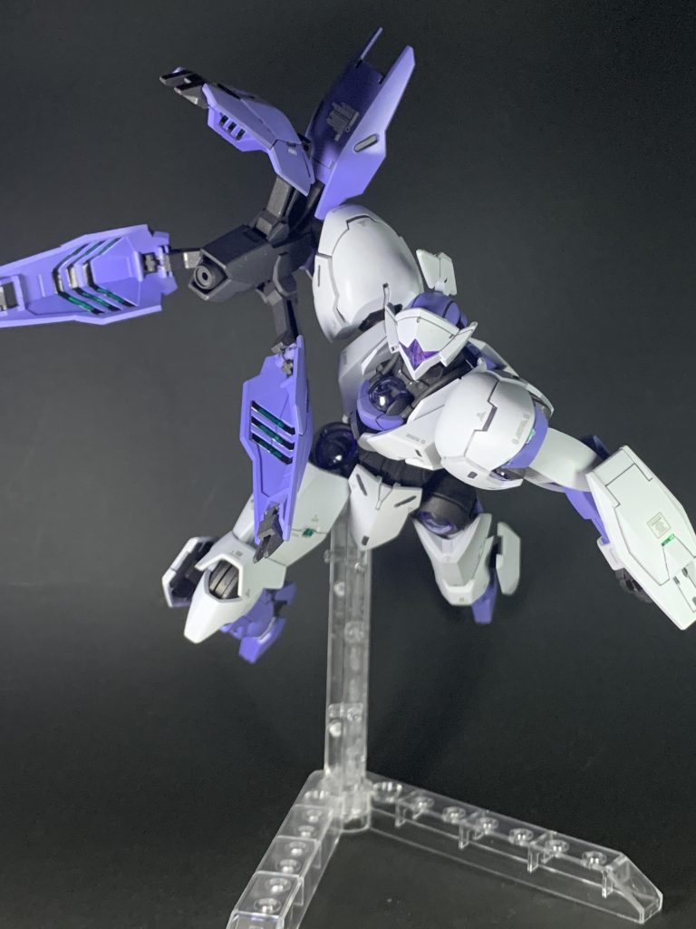 塗装レシピ本体色：クールホワイト武装色：ミリオンブルー+純色マゼンタ(数滴)フレーム色：ダークアイアン