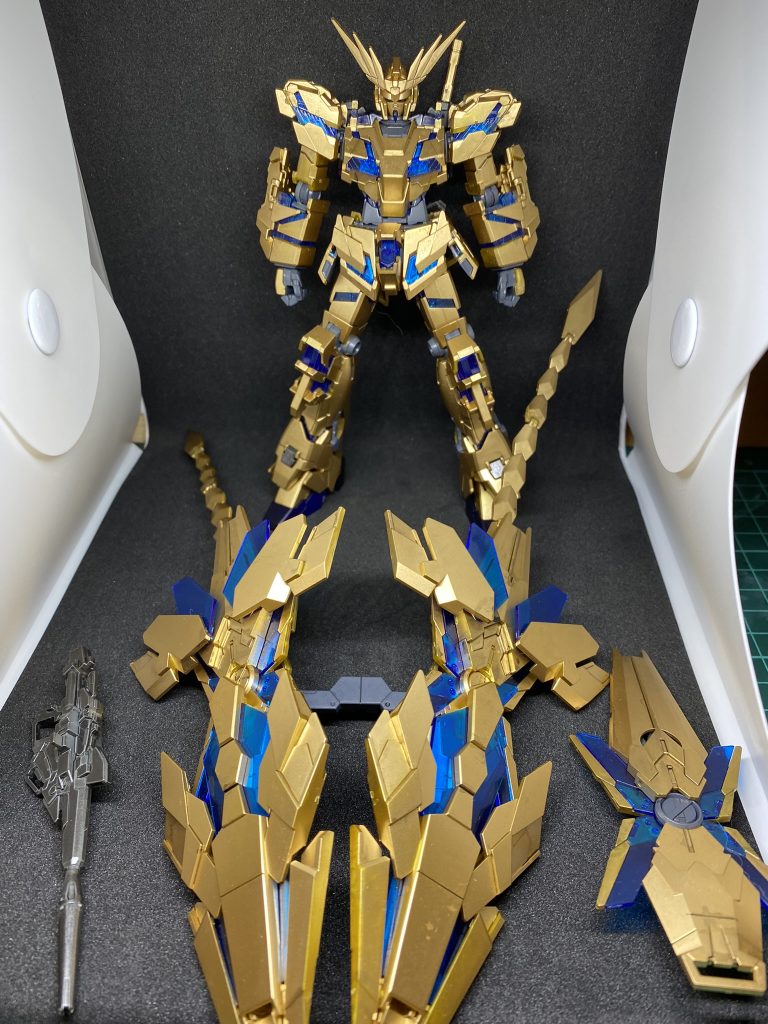 HGUC213 ユニコーンガンダム3号機 フェネクス (デストロイモード) (ナラティブver.)–2枚目/制作者：こっちゃんパパ