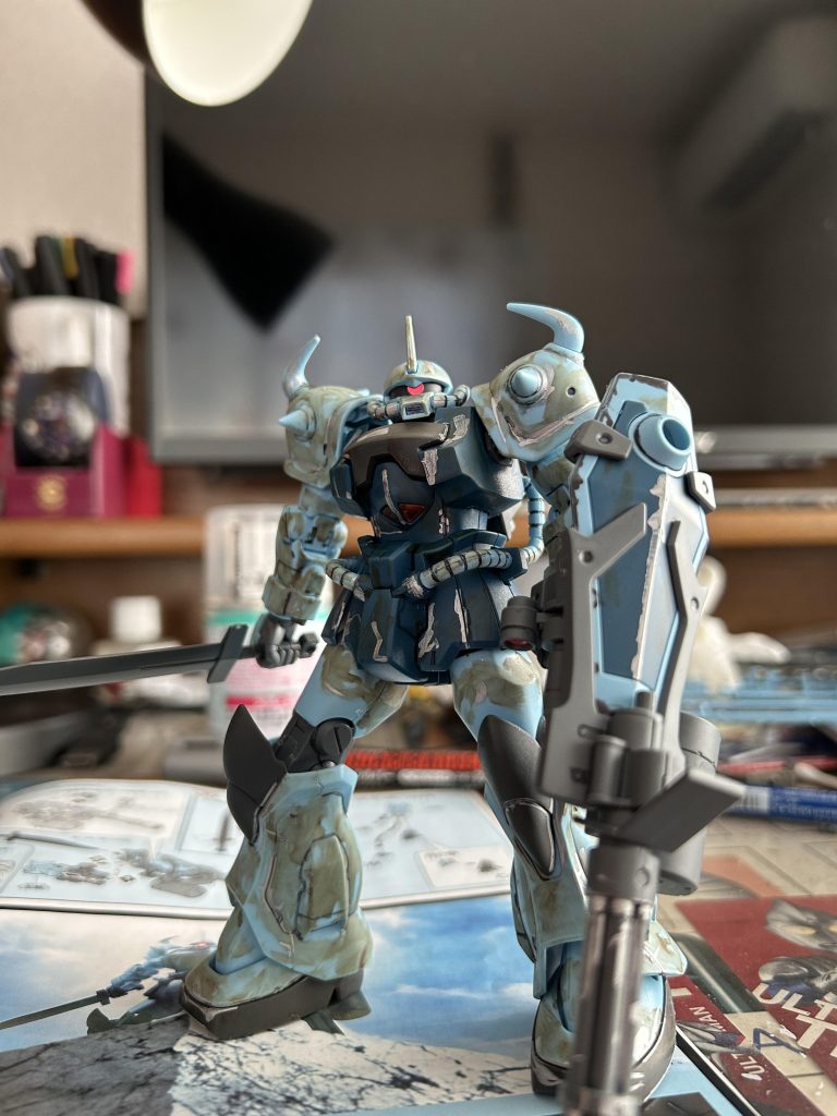 グフ・カスタム–2枚目/制作者：美琴