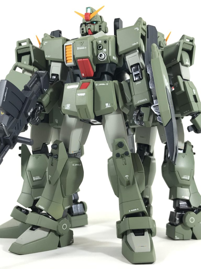 僚機その2（機体No.093）武装は180㎜キャノンを装備。