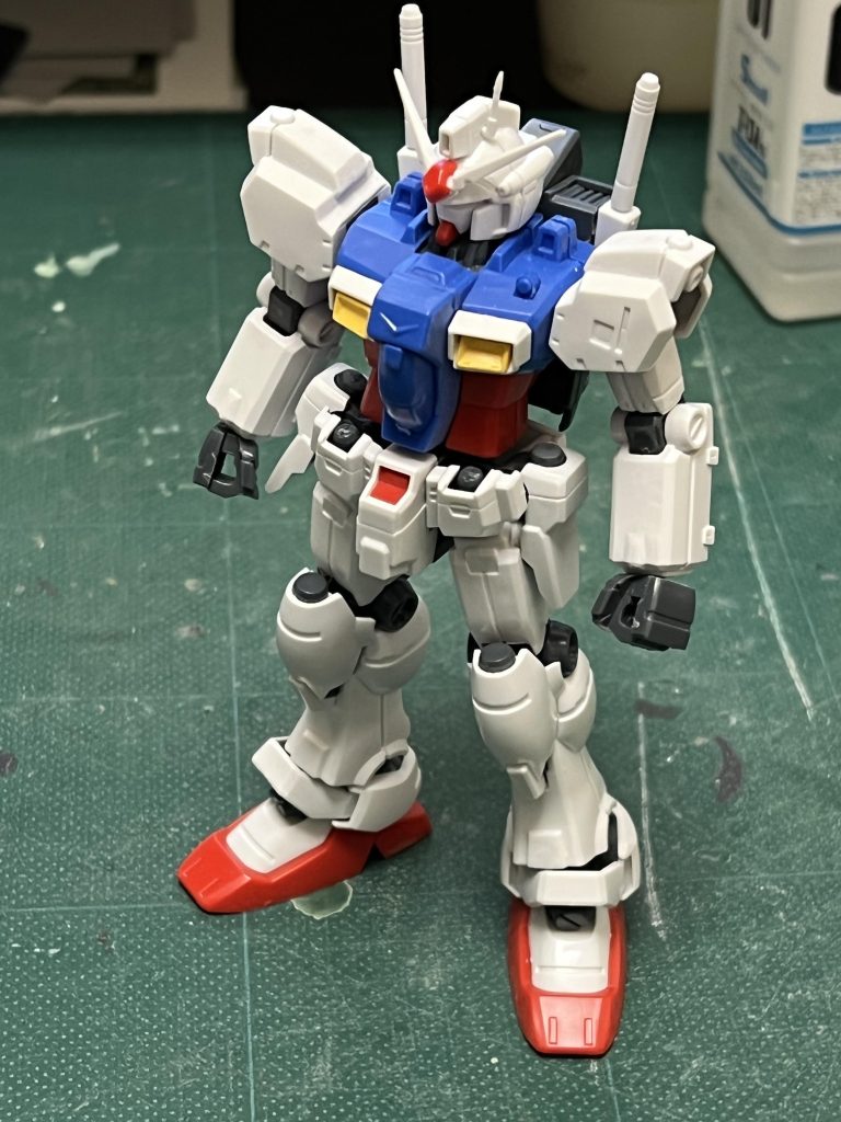 こう見るとフォルムはさほど悪くないですね。