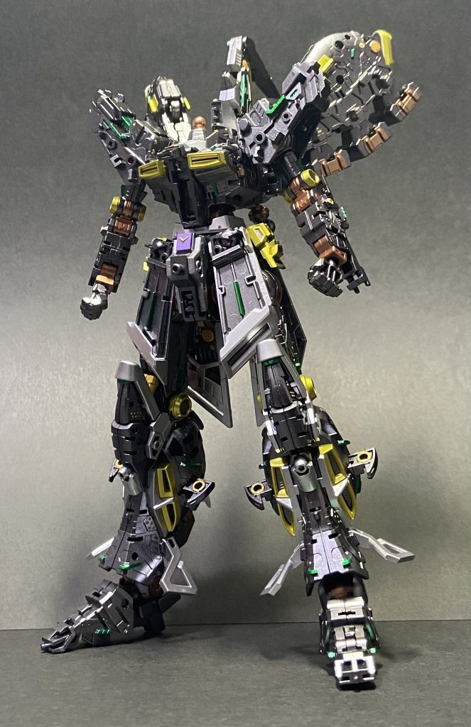 内部フレームを塗り分けました。