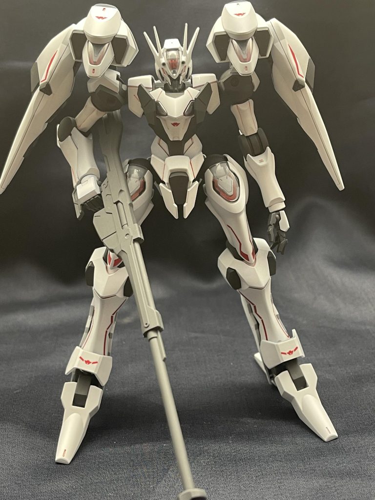 ガンダムファラクト–2枚目/制作者：@YUHIvvc