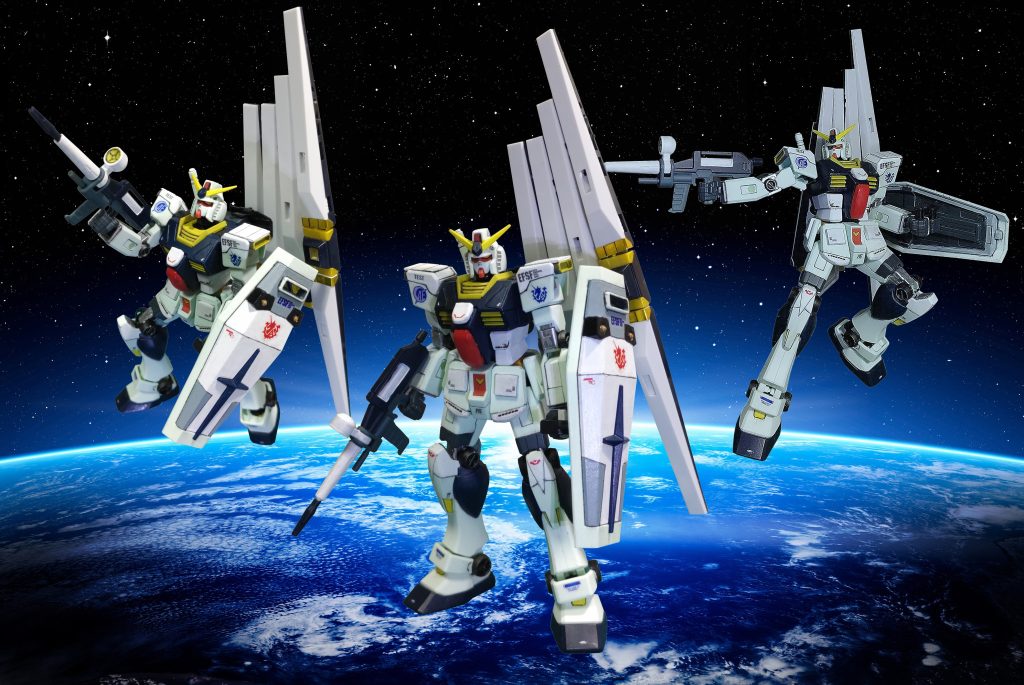 番外編。品薄でガンプラが買えなかった時に、EGのガンダムでνガンダムっぽいのを作ったらすぐ、EG νガンダムの発売が決定しショックでした〜。このサイズだと、ファンネルは4機が限界ですね。だからνガンダムはデカいのかと勝手に納得。最後までご覧いただき、ありがとうございました。