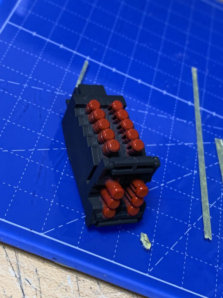 塗ってから、肉抜きあったんかーい！と気づいたミサイルw