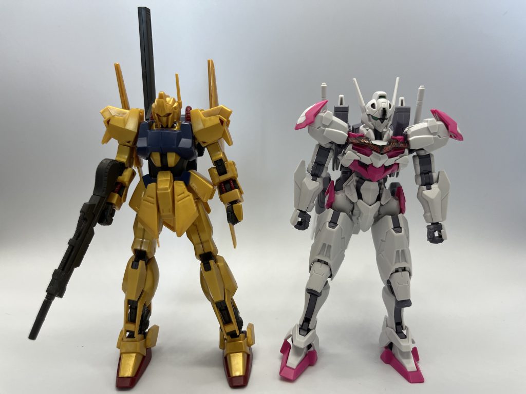 百式とルブリスの素組画像(正面)