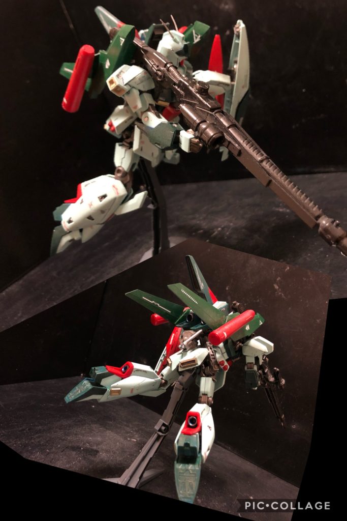 ビームライフルはビームスマートガンに変えました。そっちのがカッコよ...いや、可変を自在に行える機体になり、敵に接近される危険性が低下した為、遠距離から敵を狙撃できるスマートガンに換装したんです！⬇️こちらがWR形態です。