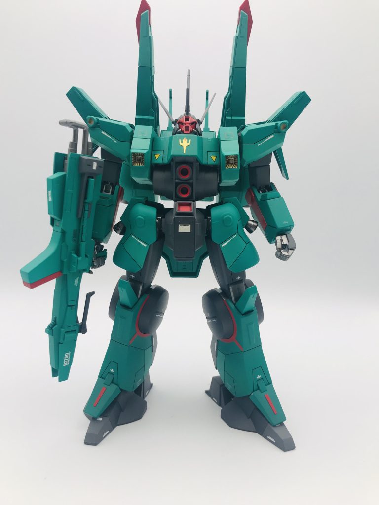 細身のスタイリッシュなMSよりもずんぐりとした重MSのほうが好みなので、今でも気に入ってます。