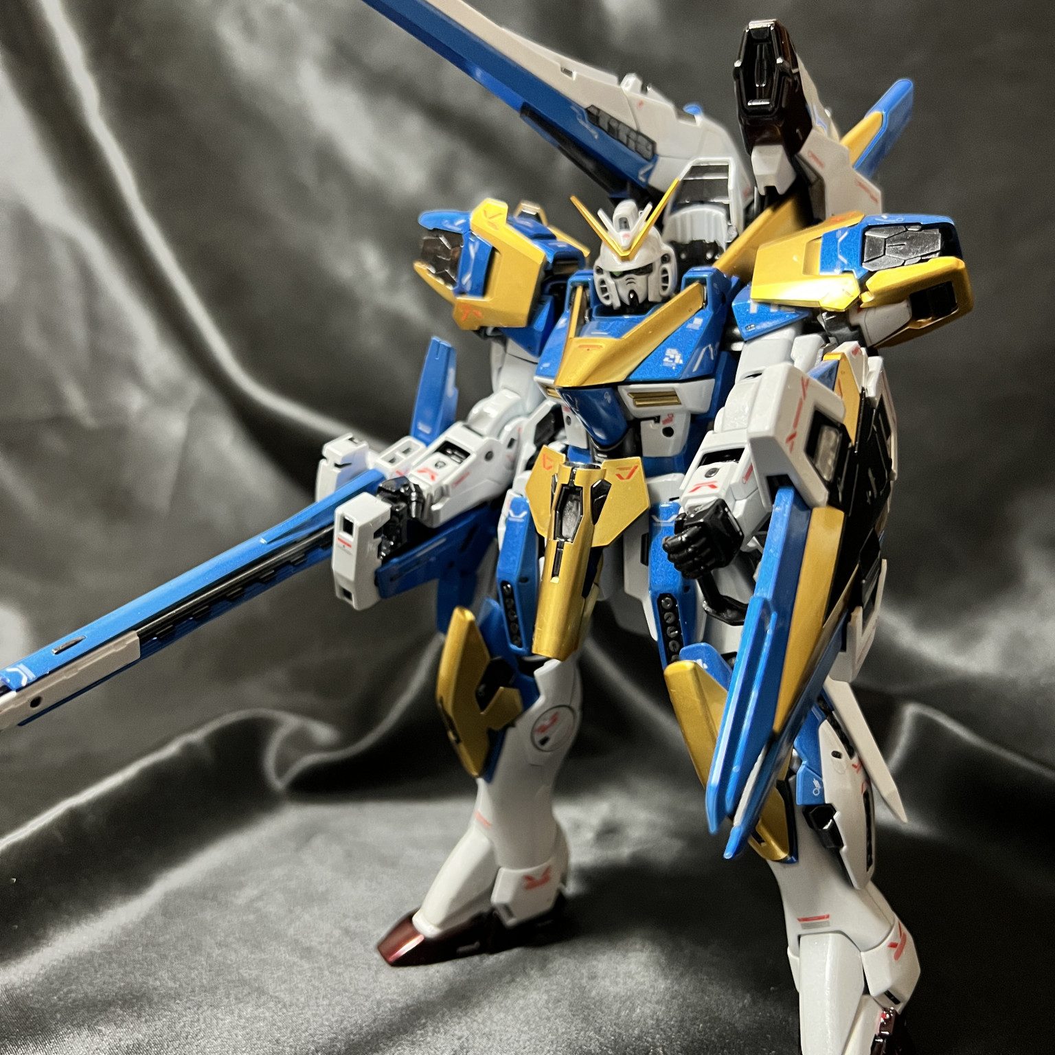 MG V2アサルトバスターガンダム Ver.Ka 全塗装 - プラモデル