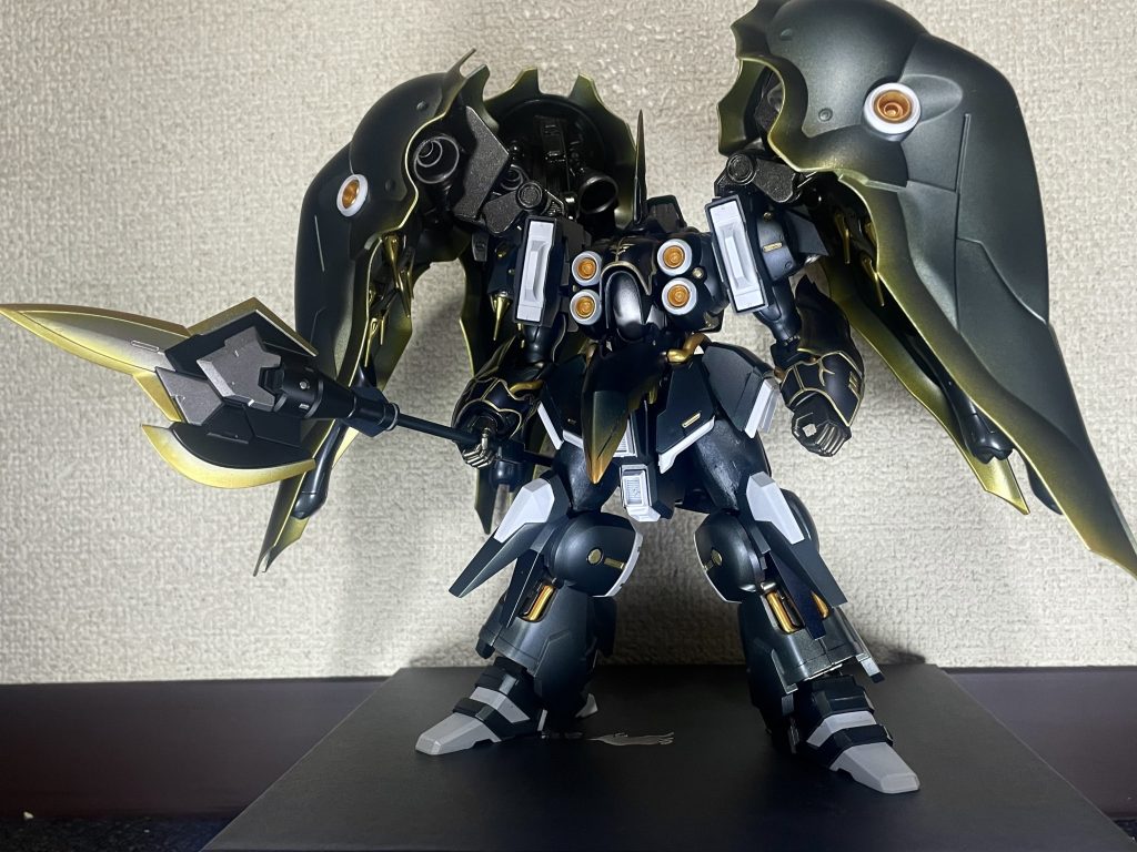 今回は太ももを太く、肩にジャンクパーツで情報増やしました!!