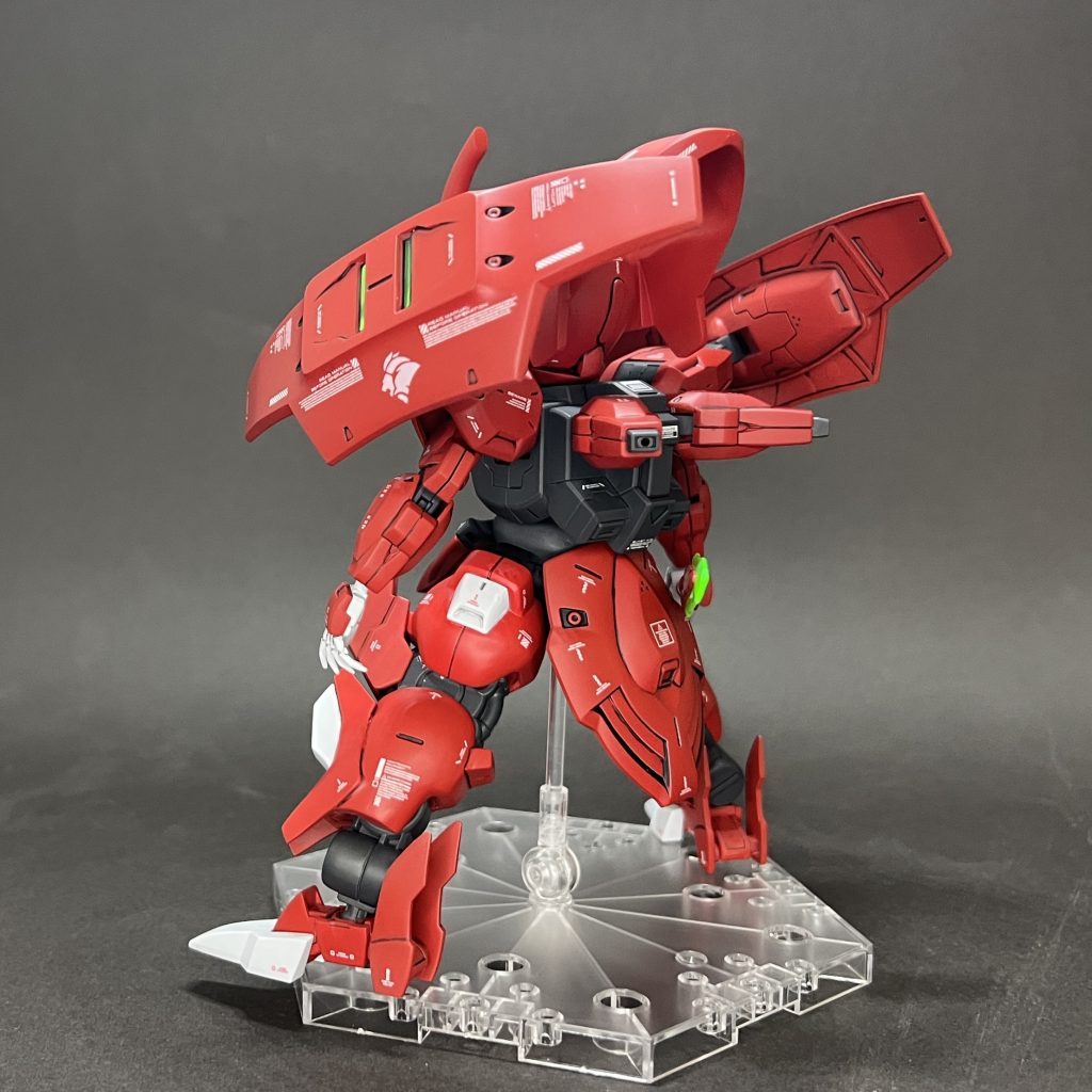 素立ちです。今回もジェターク寮のデカールは自作になります。