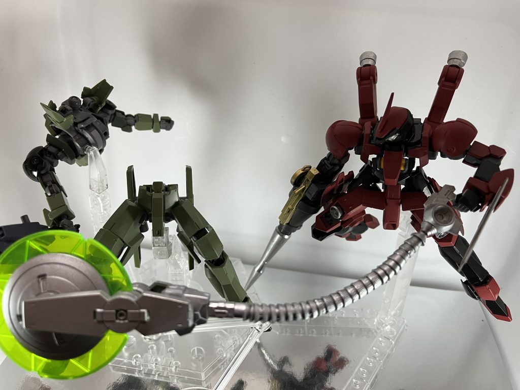 ギリ『木星での地獄みたいな戦力差に比べたらキサマらなんて敵じゃないんだよっ!