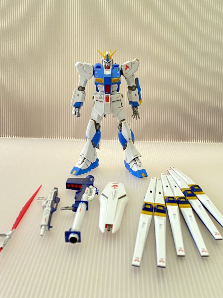 HGUC086 νガンダム–5枚目/制作者：こっちゃんパパ