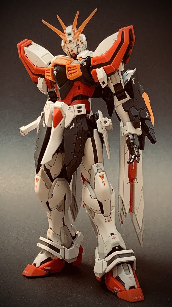 でも組み立てるだけでカッコ良くなるから楽しいですよね。