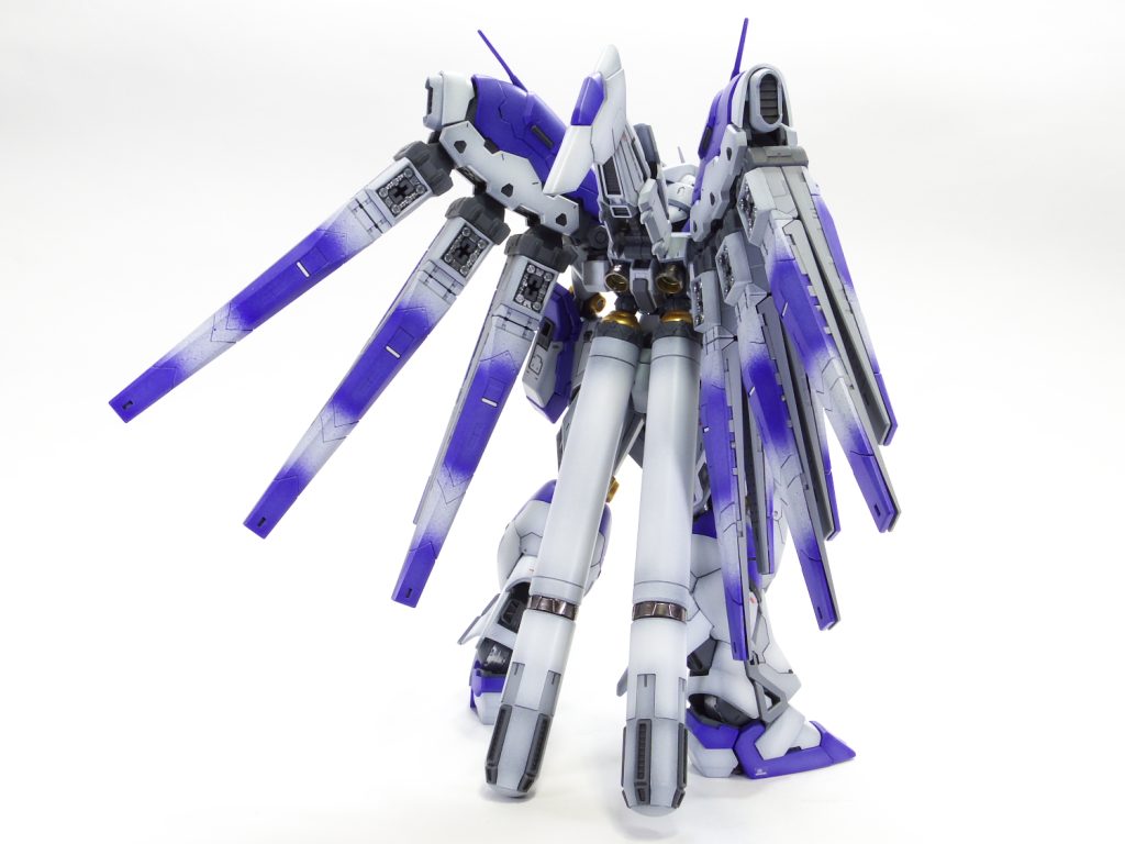 RG Hi-νガンダム–5枚目/制作者：gunplacraft