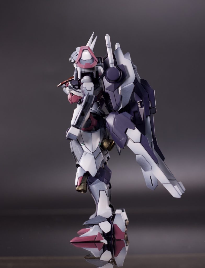 ルブリス–3枚目/制作者：ロクイチ