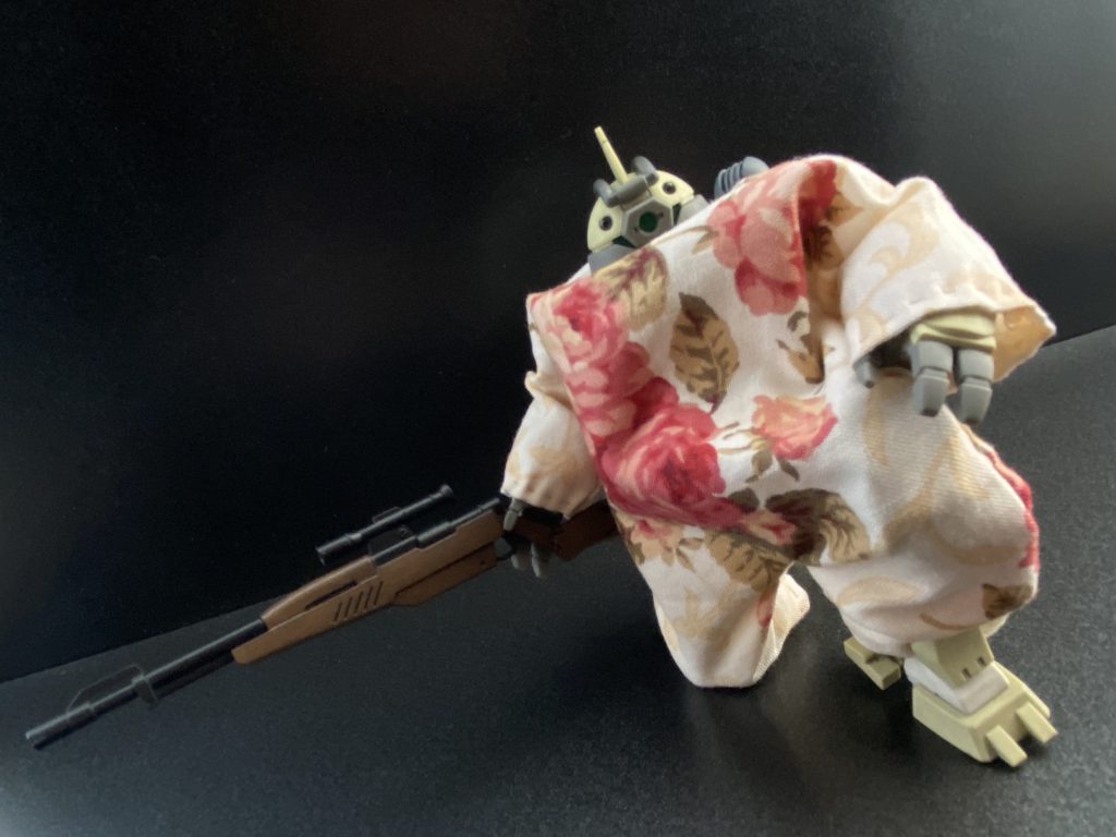 　しかし、気づいたんだが、これ「着た」状態でコクピットの乗り降り出来ないんじゃ。