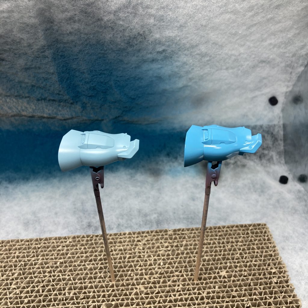 気に入らなくて塗り直しました。