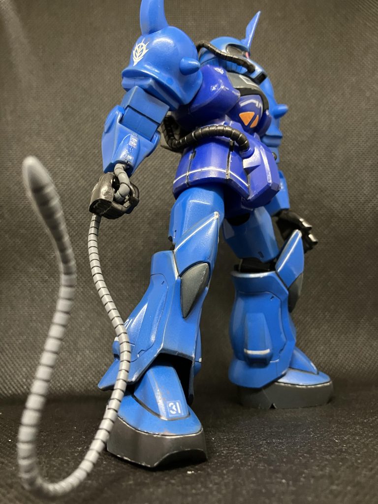 旧キット＝頭と腕旧HG＝胴体と足新HG＝ヒートロッドと拳